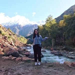 Meet your Posher, Monica